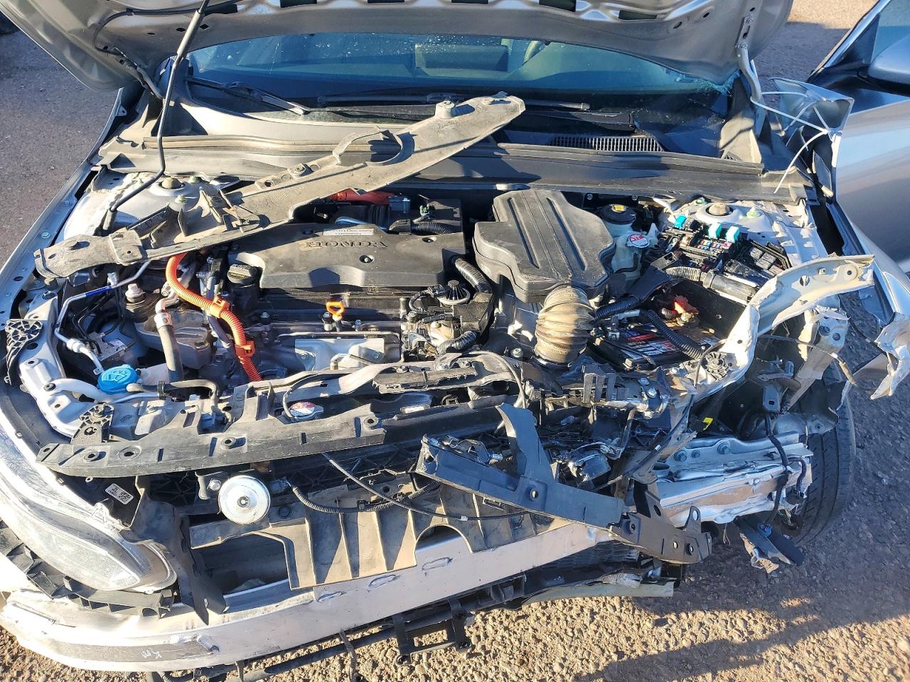 2019 Honda Accord Hybrid Silver vin: 1HGCV3F18KA010953
