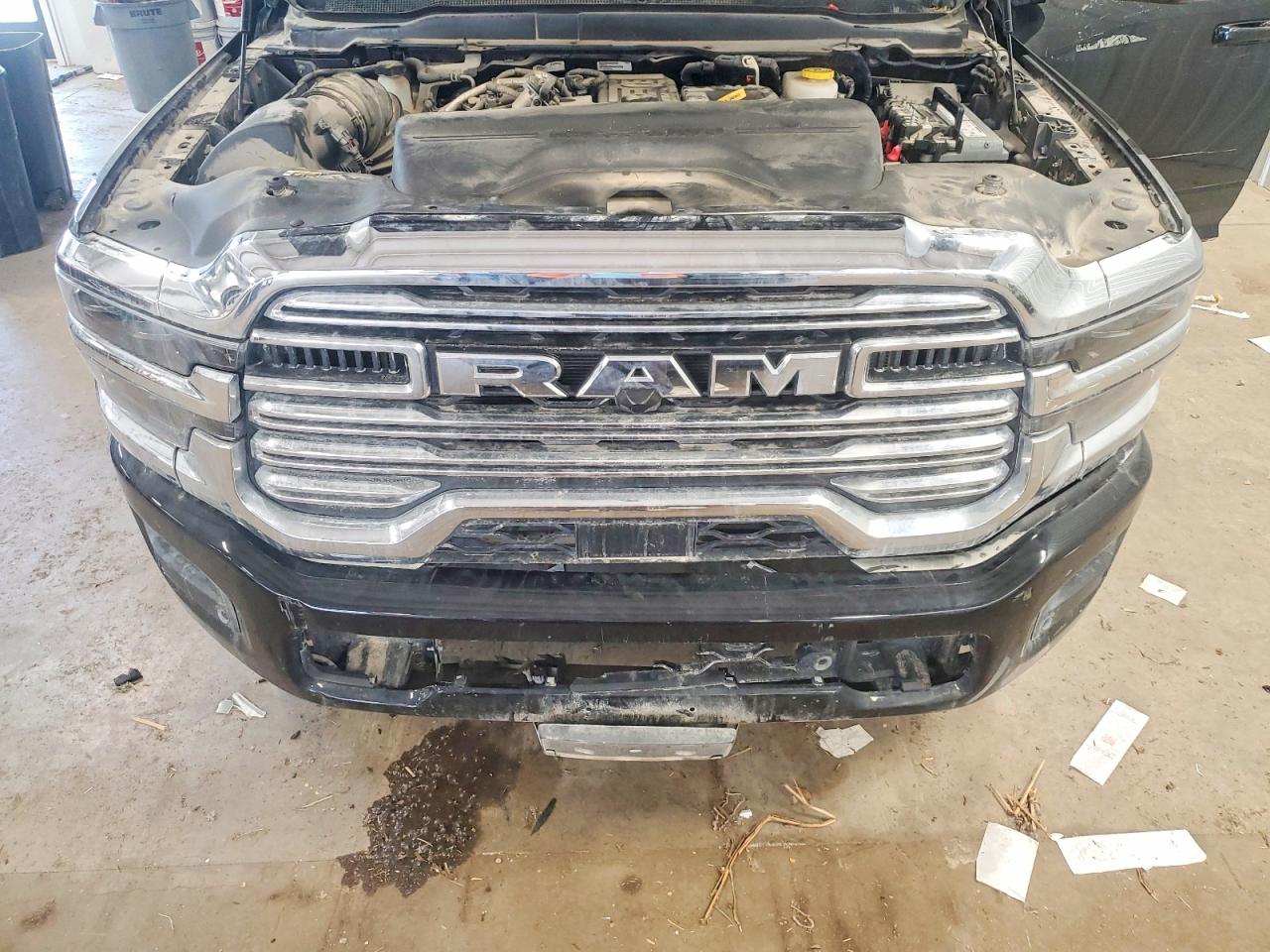 2025 Ram 2500 Laramie Черный vin: 3C6UR5FLXSG530651