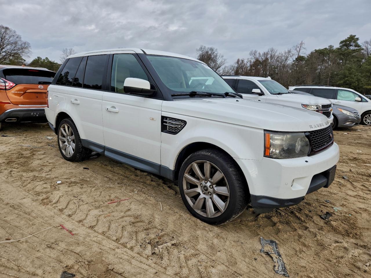2013 Land Rover Range Rover Sport Hse Luxury White vin: SALSK2D45DA775267