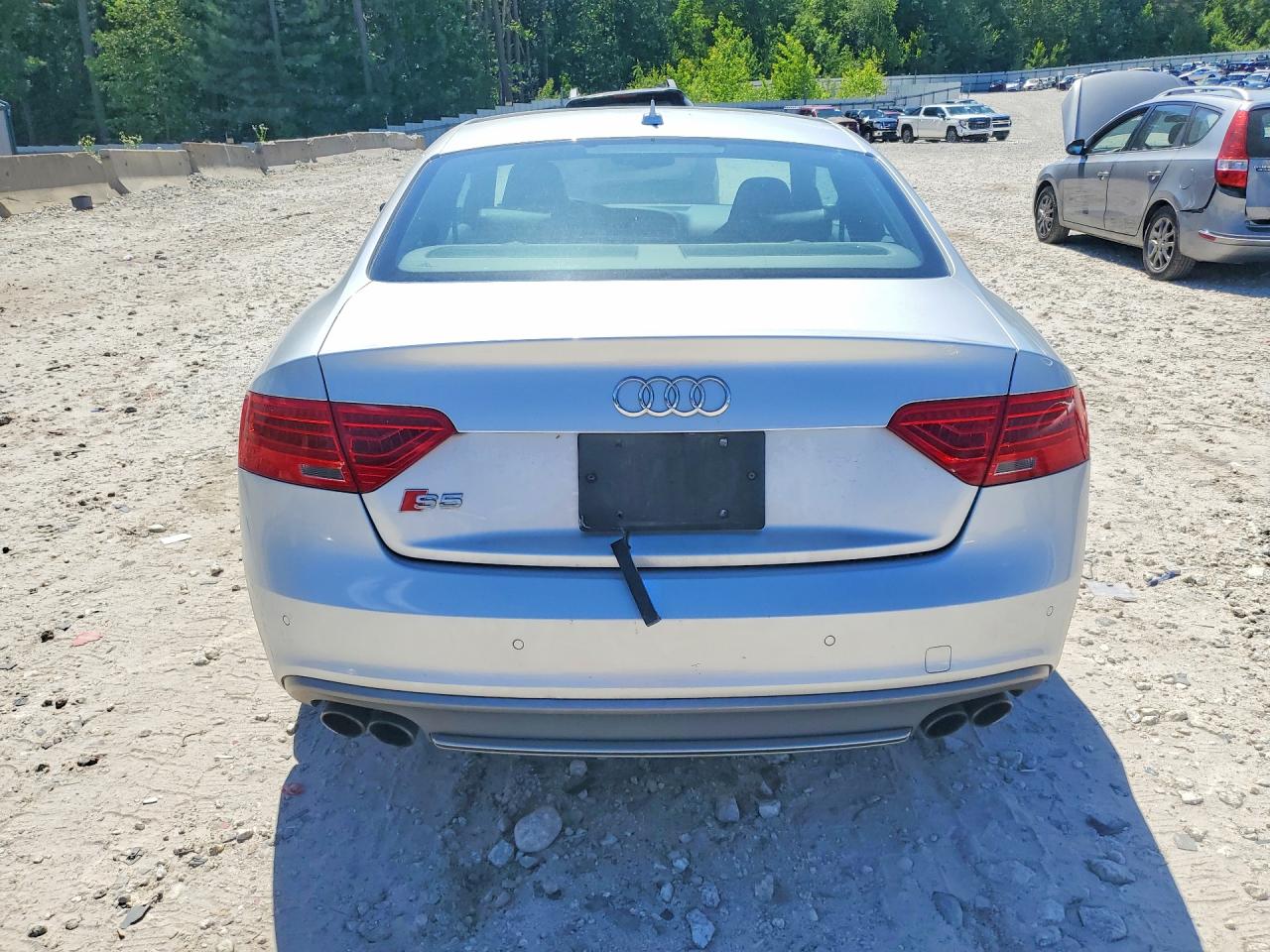 2013 Audi S5 Prestige Silver vin: WAUVGAFR1DA006481