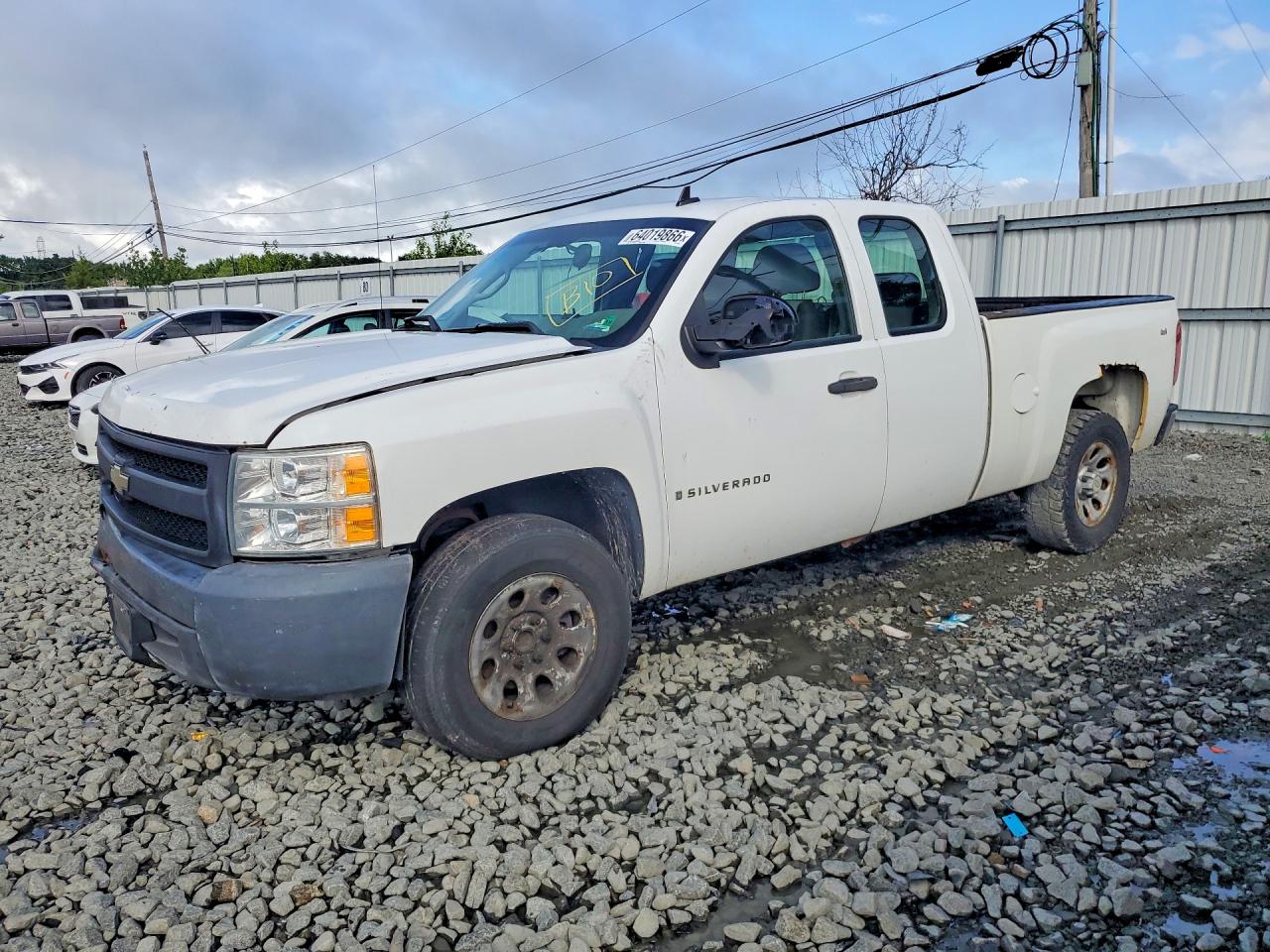 2007 Chevrolet Silverado C1500 Classic Белый vin: 1GCEC19XX7Z639284