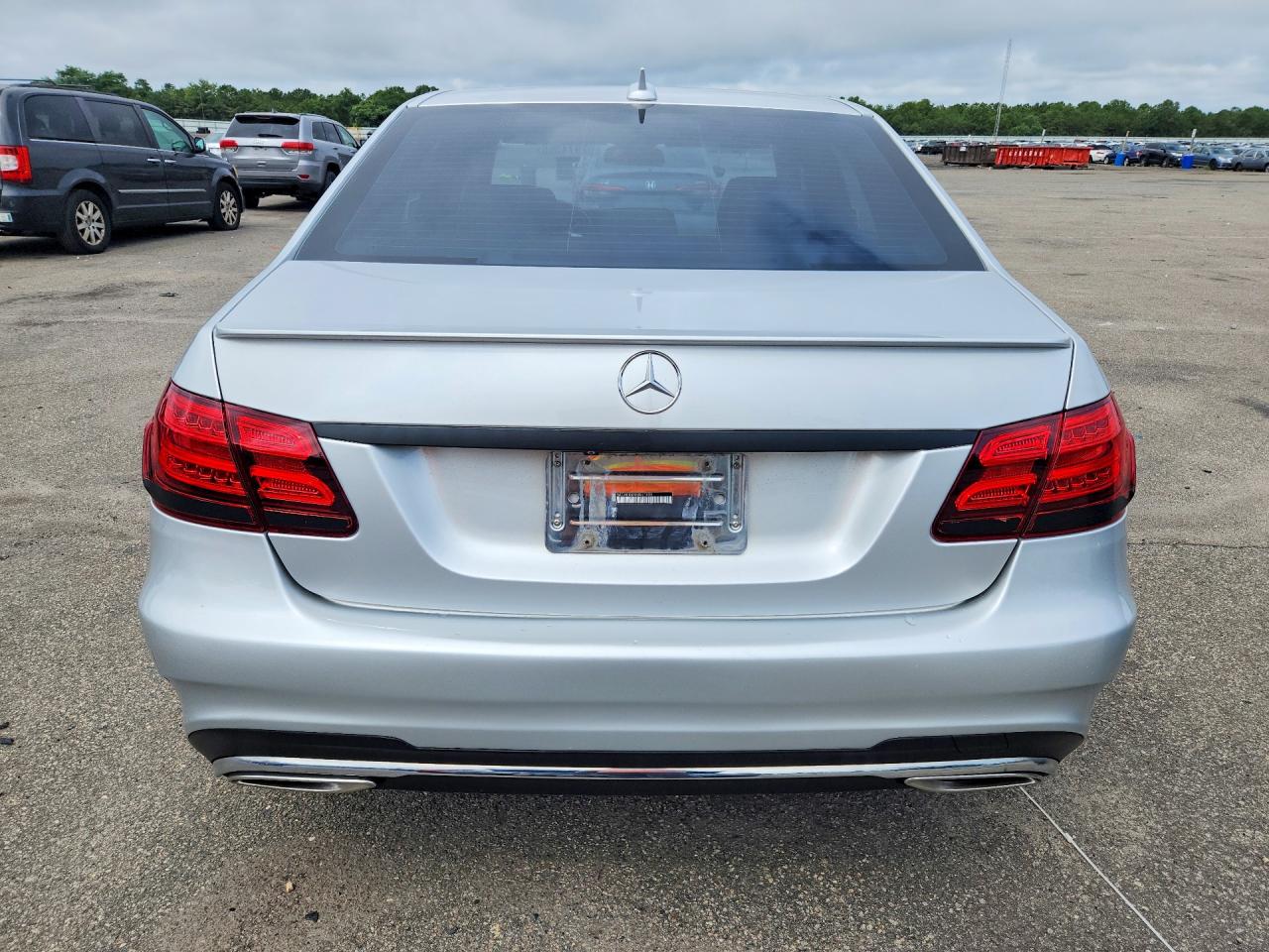 2014 Mercedes-benz E 350 4matic Silver vin: WDDHF8JB9EB071599