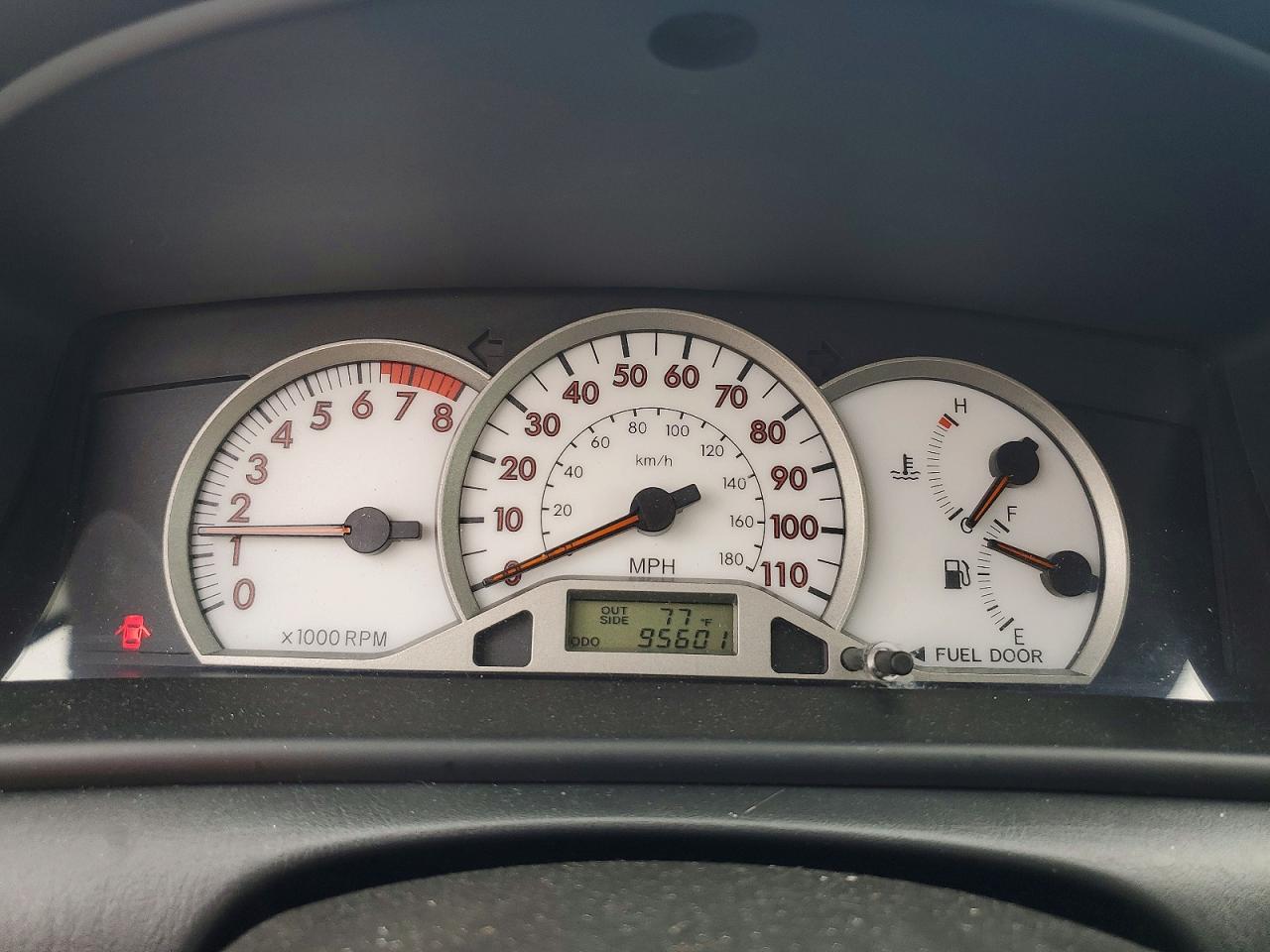 2005 Toyota Corolla S Red vin: 2T1BR32E05C324085