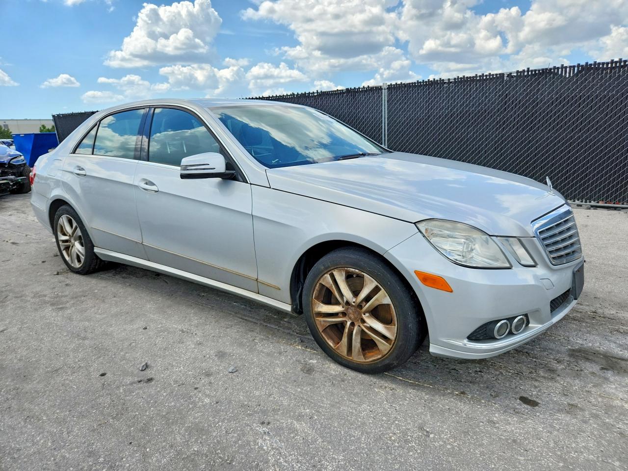 2010 Mercedes-benz E 350 4matic Серебряный vin: WDDHF8HB1AA113480