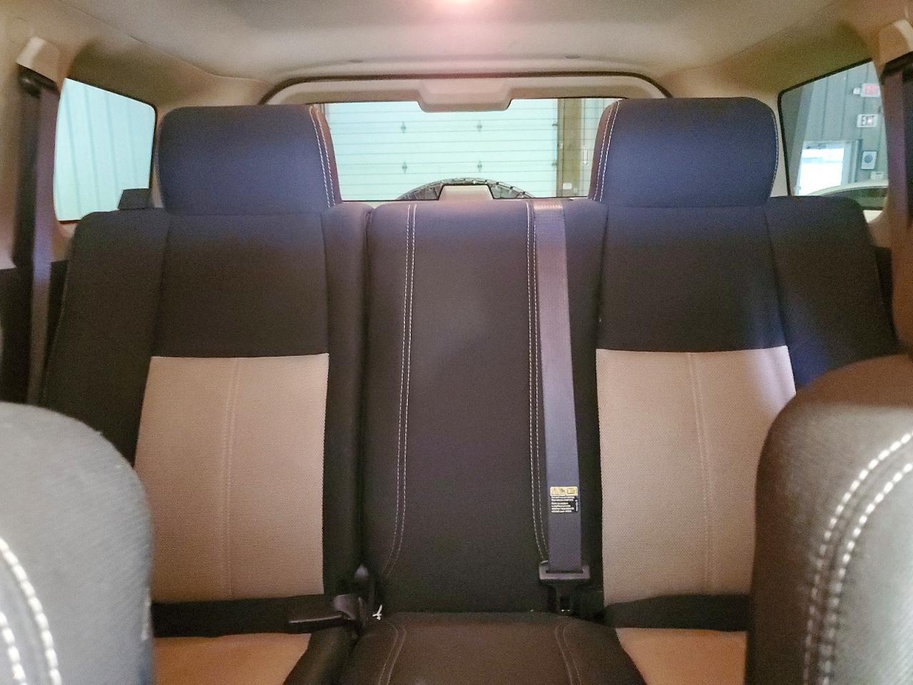 2006 Hummer H3 White vin: 5GTDN136068306921