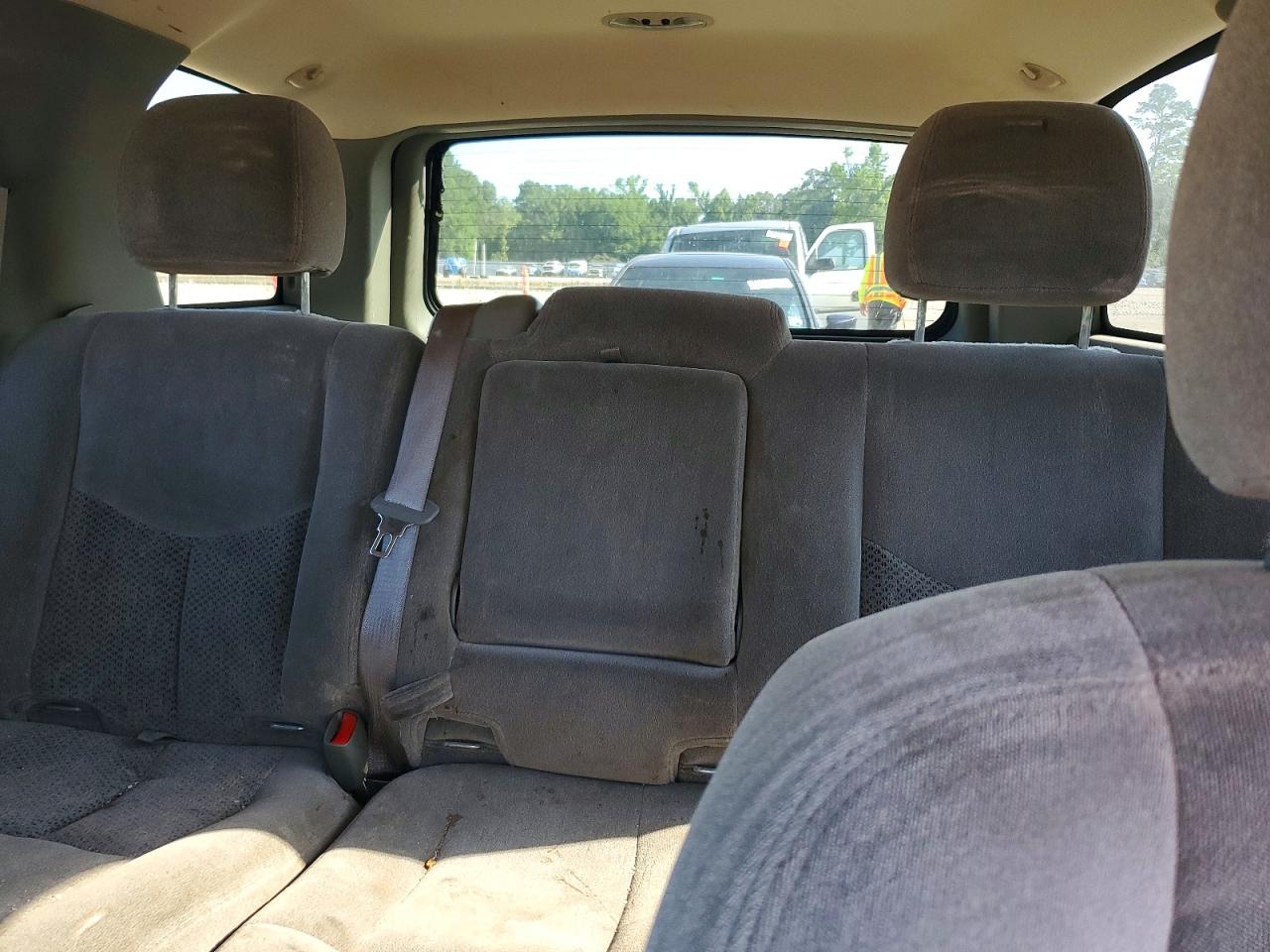 2005 Chevrolet Tahoe C1500 Black vin: 1GNEC13VX5J144352