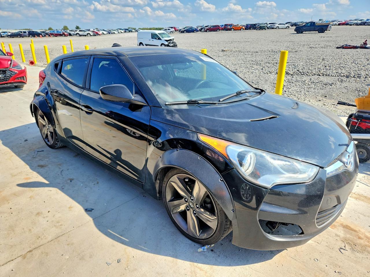 2013 Hyundai Veloster Base Черный vin: KMHTC6AD9DU146299