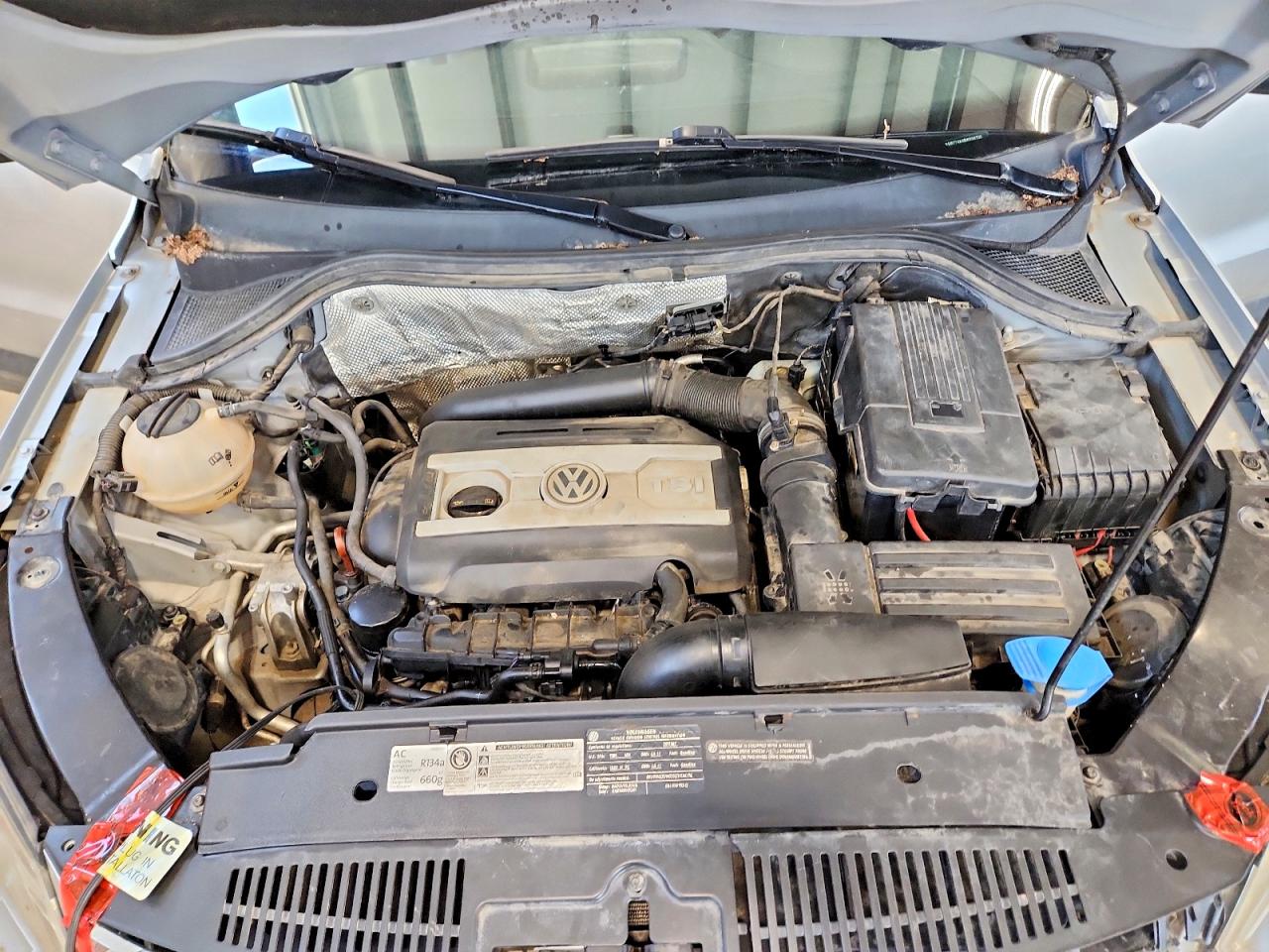 2011 Volkswagen Tiguan S Silver vin: WVGBV7AX4BW538730