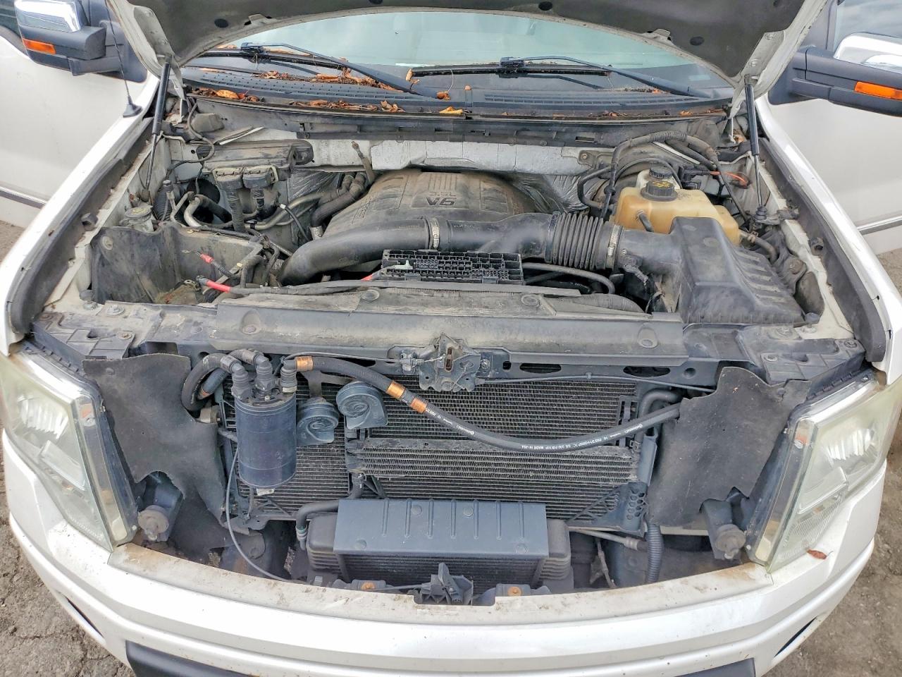 2011 Ford F150 Supercrew White vin: 1FTFW1ETXBFC96386