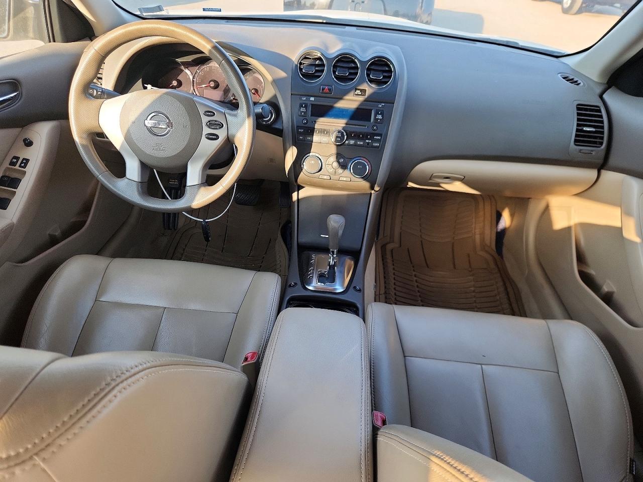 2012 Nissan Altima 2.5 White vin: 1N4AL2AP6CN442765