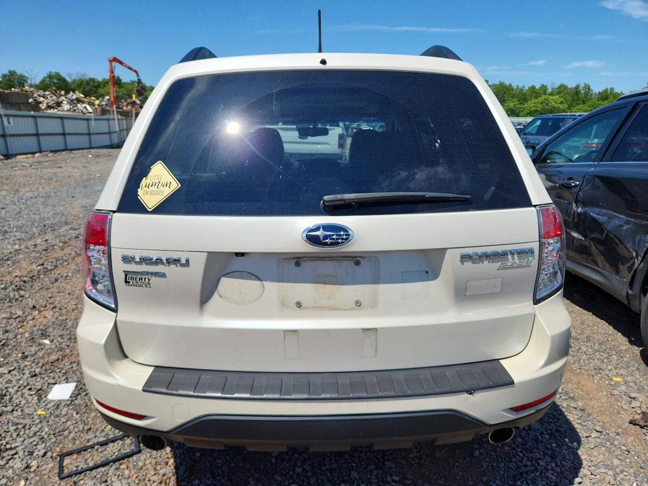 2013 Subaru Forester Limited White vin: JF2SHAEC2DH439350