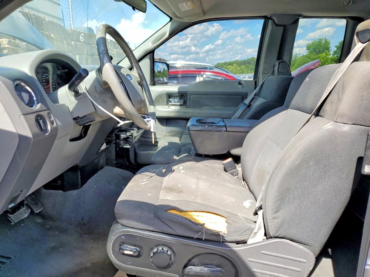 2008 Ford F150 Black vin: 1FTPX12V98FB91001