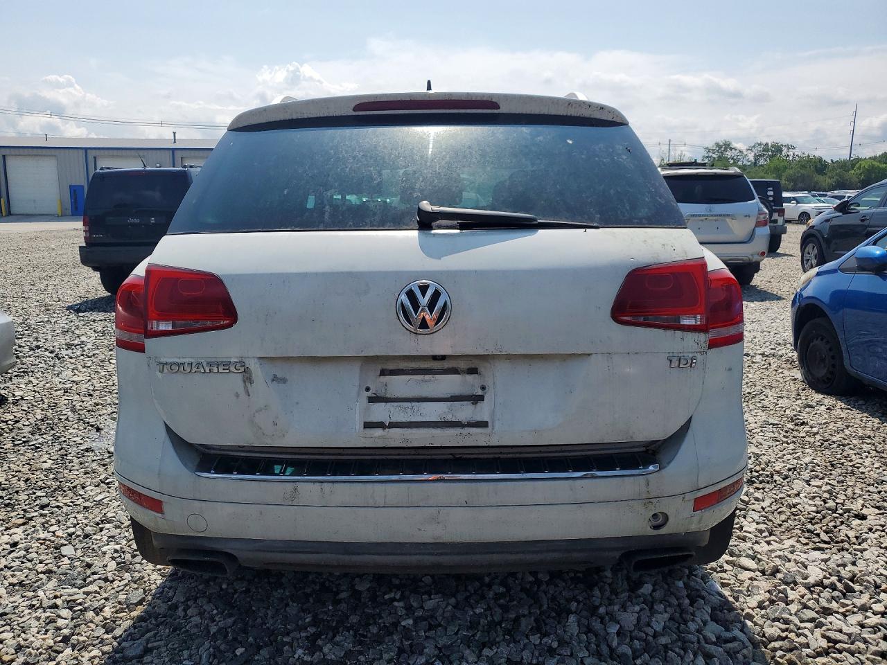 2013 Volkswagen Touareg V6 Tdi Белый vin: WVGEP9BP8DD011533