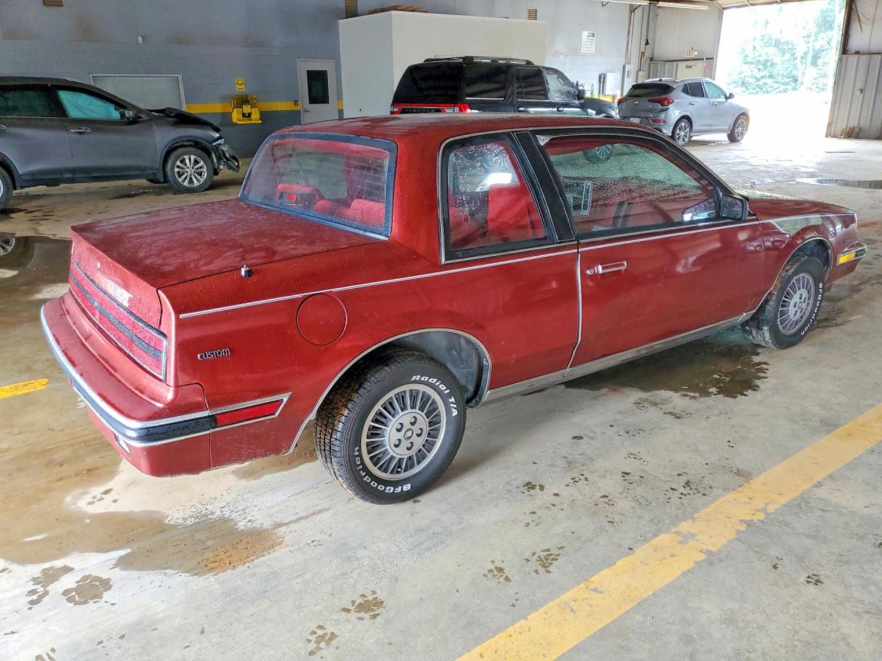 1986 Buick Somerset Custom Red vin: 1G4NJ27L0GM144242
