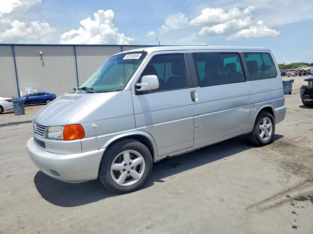 2003 Volkswagen Eurovan Mv Silver vin: WV2MB47033H034157