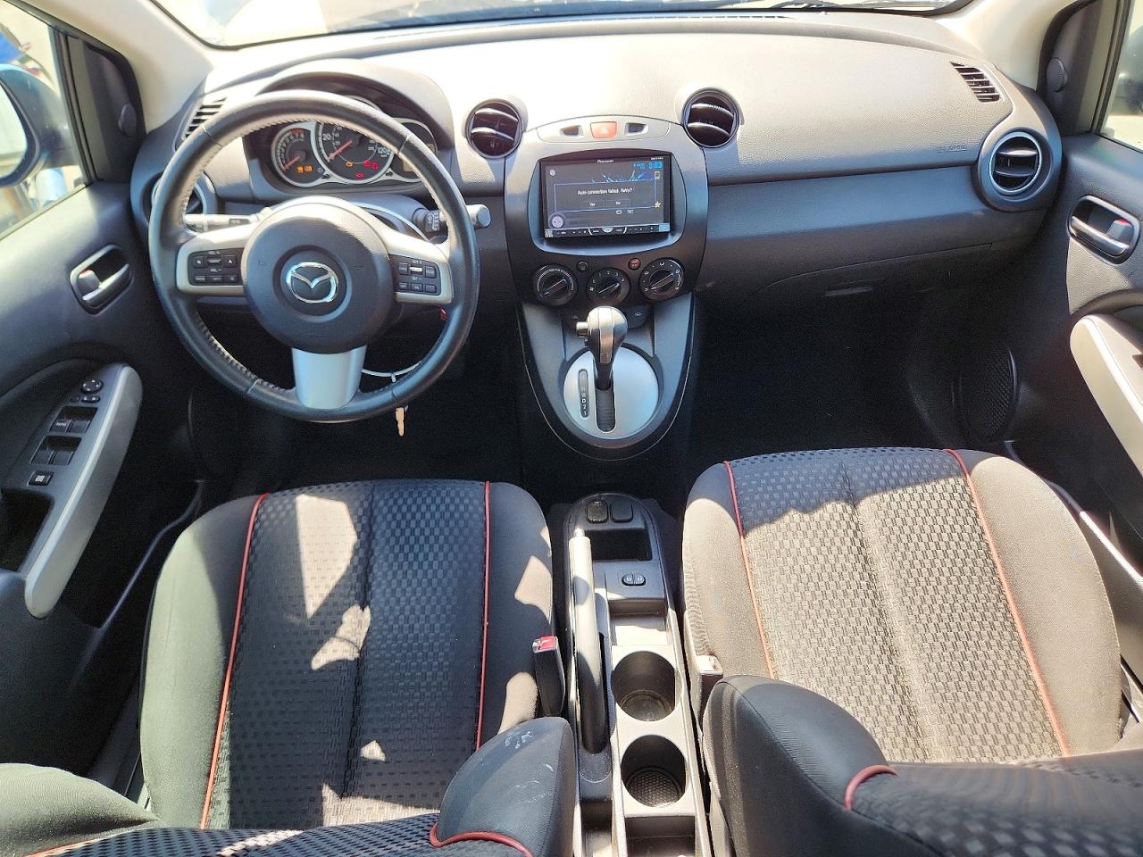 2011 Mazda Mazda2 Blue vin: JM1DE1HZ0B0125417
