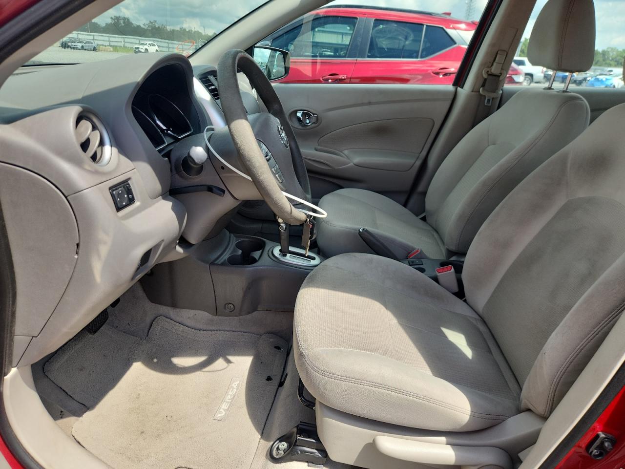2015 Nissan Versa 1.6 Sv Red vin: 3N1CN7AP8FL941326