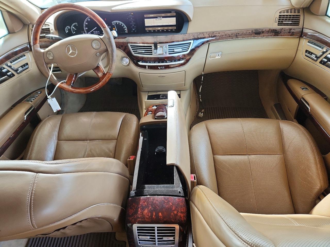 2007 Mercedes-benz S 600 White vin: WDDNG76X97A119058