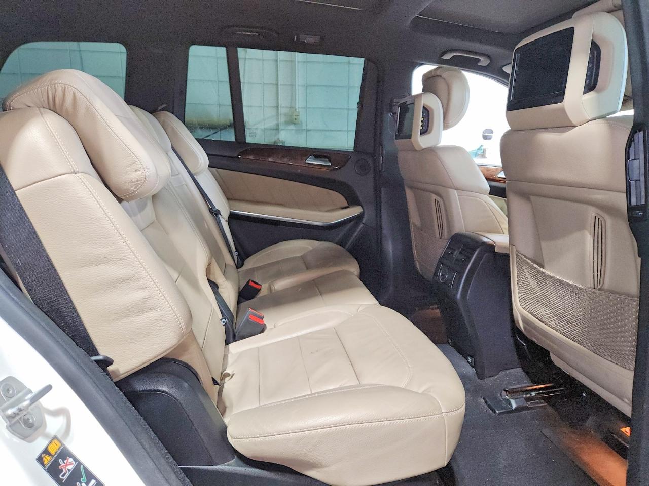 2014 Mercedes-benz Gl 550 4matic White vin: 4JGDF7DE7EA377680
