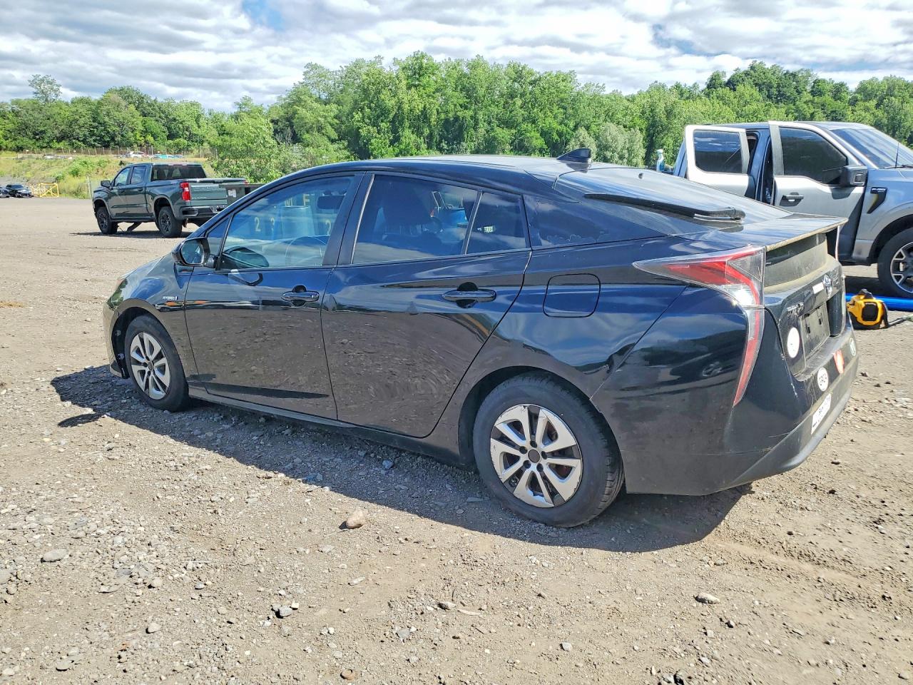 2016 Toyota Prius Four Белый vin: JTDKARFU5G3501950