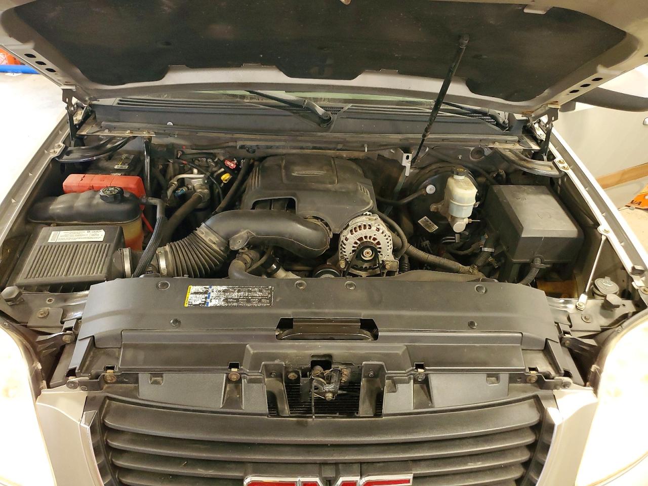 2007 Gmc Yukon Gray vin: 1GKFK13087J285089
