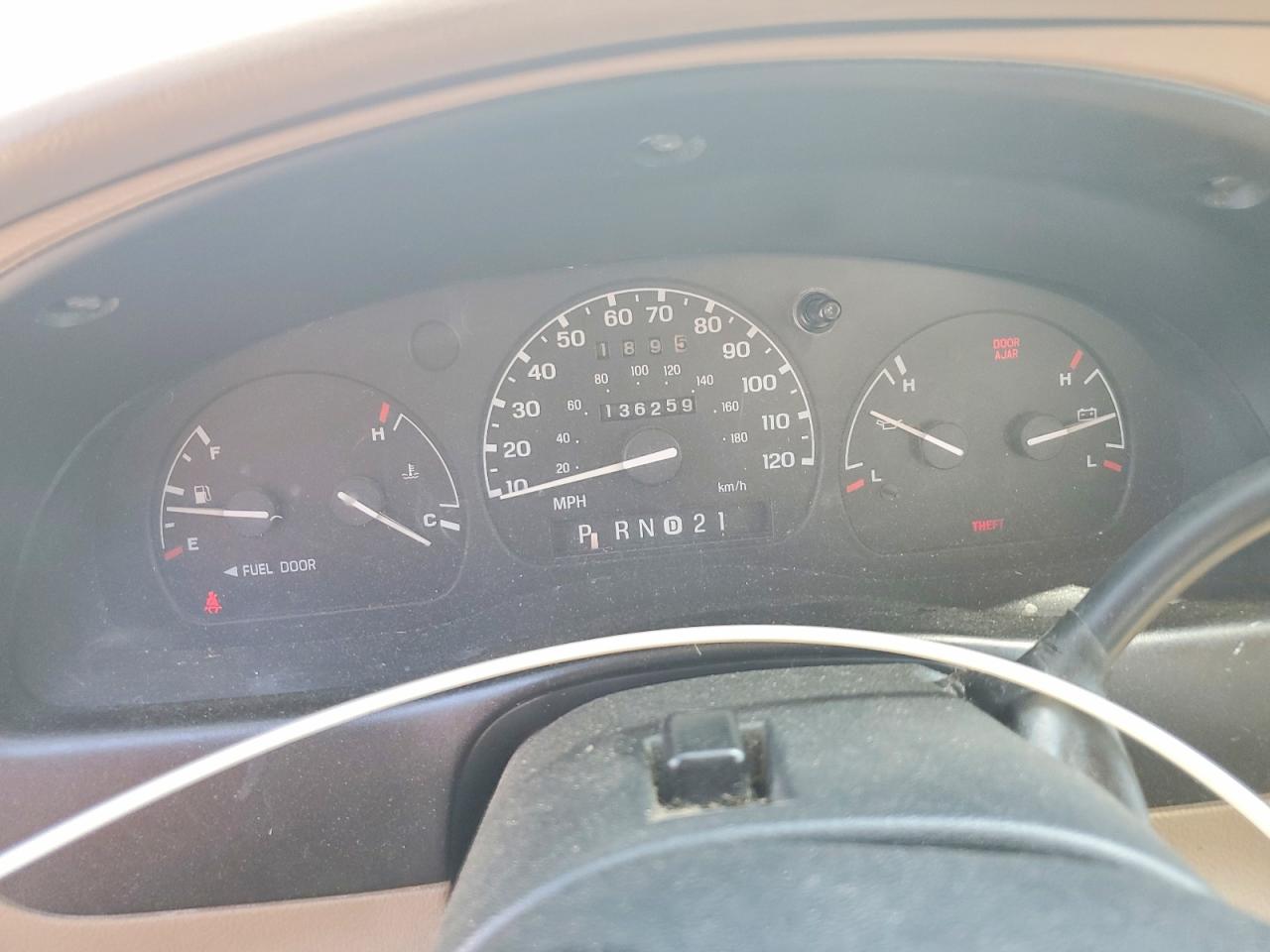 1999 Ford Ranger Super Cab White vin: 1FTYR14VXXPB22483