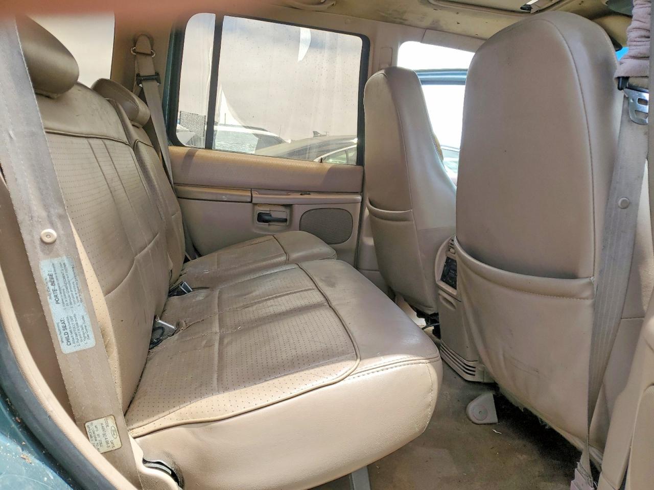 1997 Ford Explorer Green vin: 1FMDU32P9VUA26643