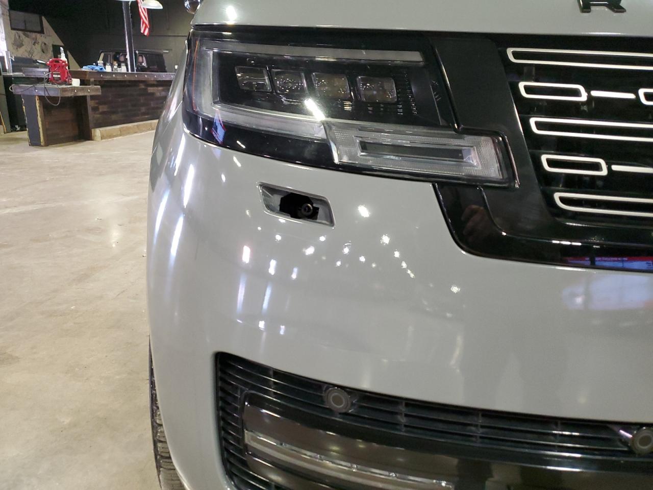 2023 Land Rover Range Rover Autobiography Two Tone vin: SALK1BE76PA036540
