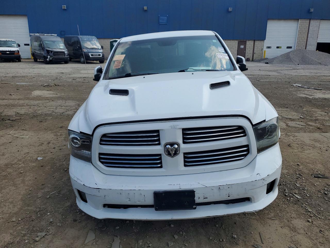2015 Ram 1500 Sport Белый vin: 1C6RR7UT5FS552303