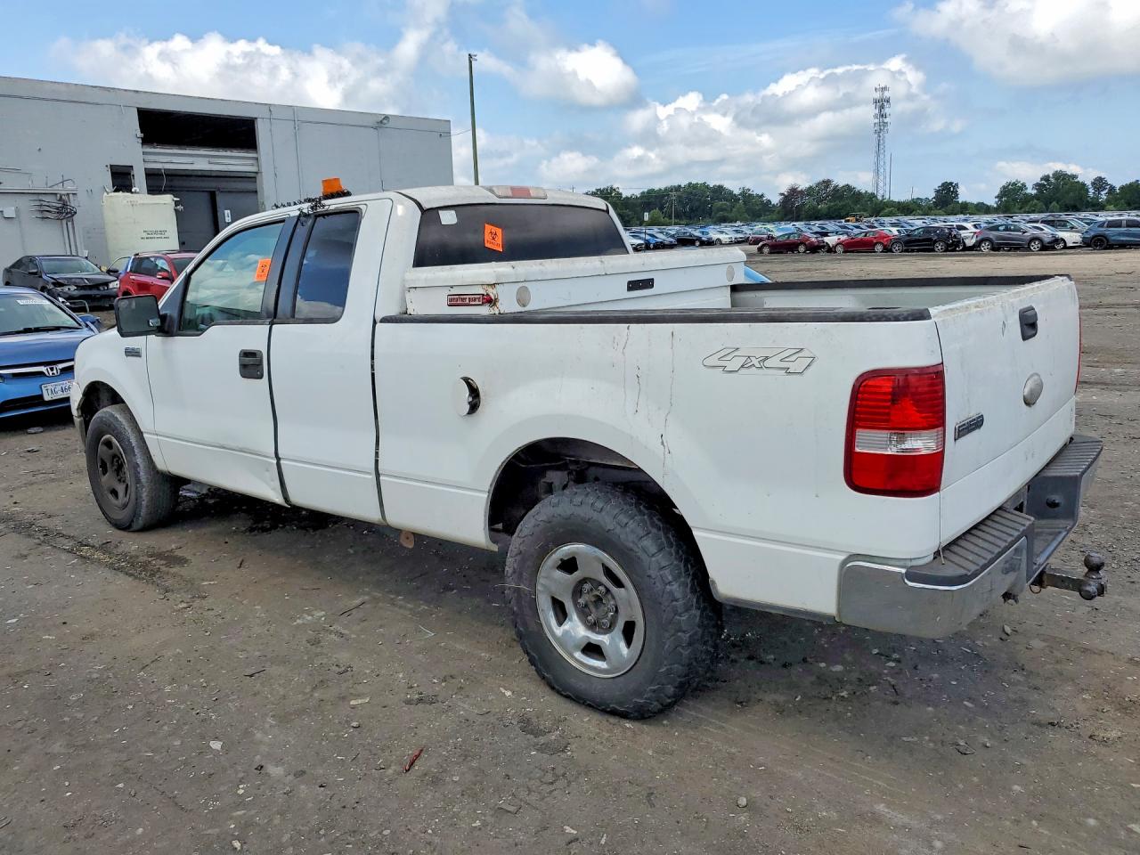 2006 Ford F150 White vin: 1FTRX14W46NA11991