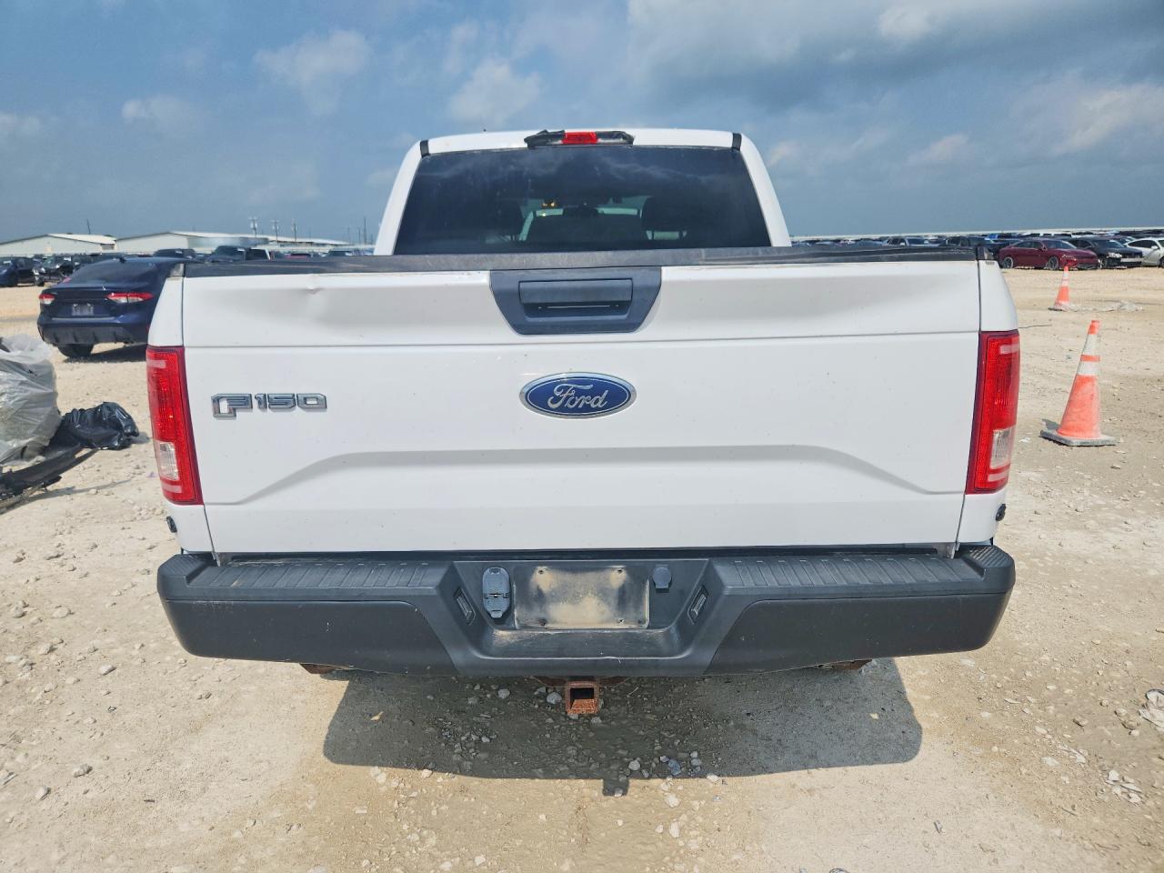 2015 Ford F150 Supercrew White vin: 1FTEW1EG1FKE51869