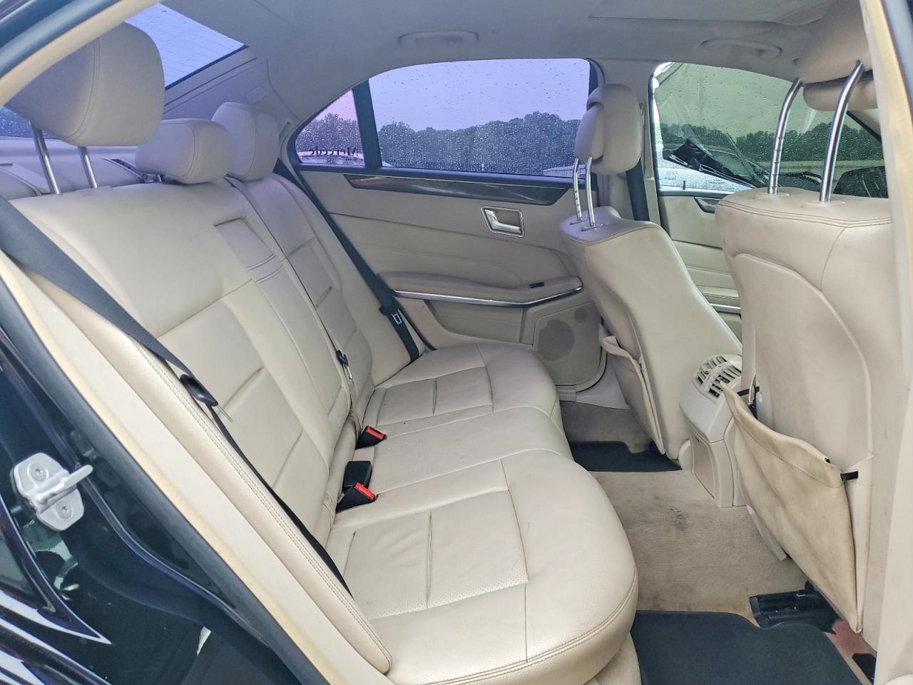 2014 Mercedes-benz E 350 Black vin: WDDHF5KB2EA849485