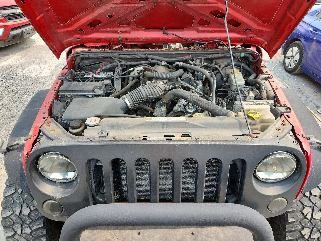 2010 Jeep Wrangler Unlimited Sport Red vin: 1J4BA3H16AL217440