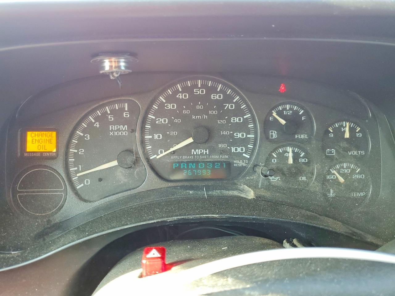 2001 Chevrolet Silverado C1500 Red vin: 2GCEC19T411180136