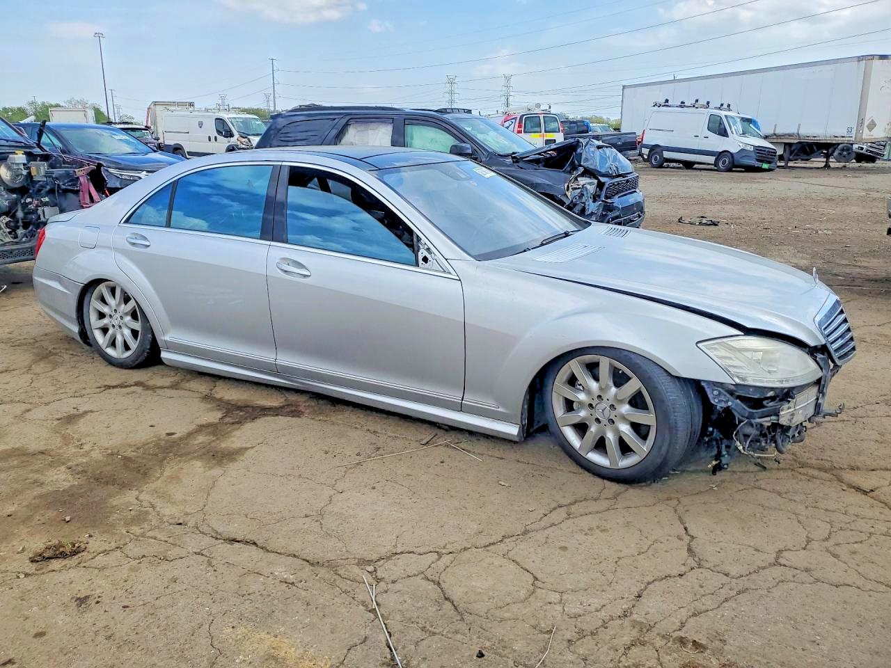 2013 Mercedes-benz S 550 4matic Silver vin: WDDNG9EB4DA535533