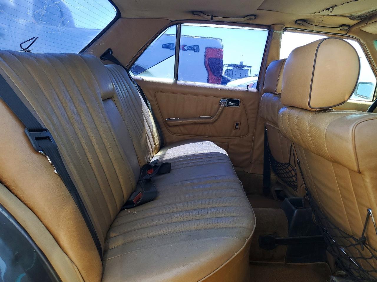 1982 Mercedes-benz 300 Dt Gray vin: WDBAB33A3CB012722