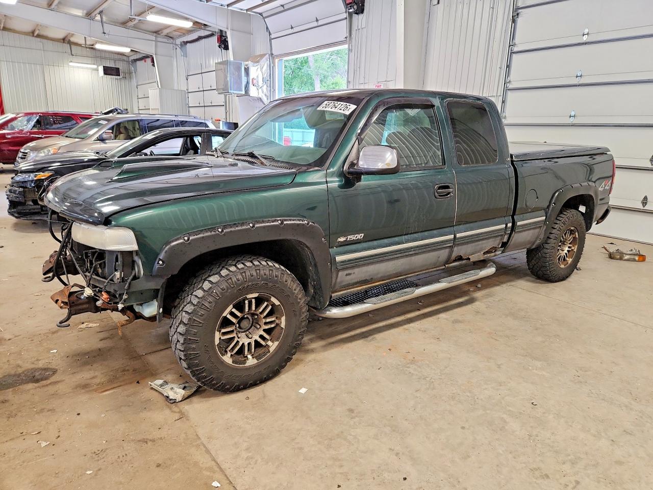 2001 Chevrolet Silverado K1500 Green vin: 2GCEK19V711352096