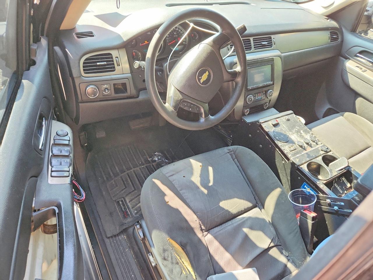 2010 Chevrolet Tahoe C1500 Ls Gray vin: 1GNMCAE09AR238831