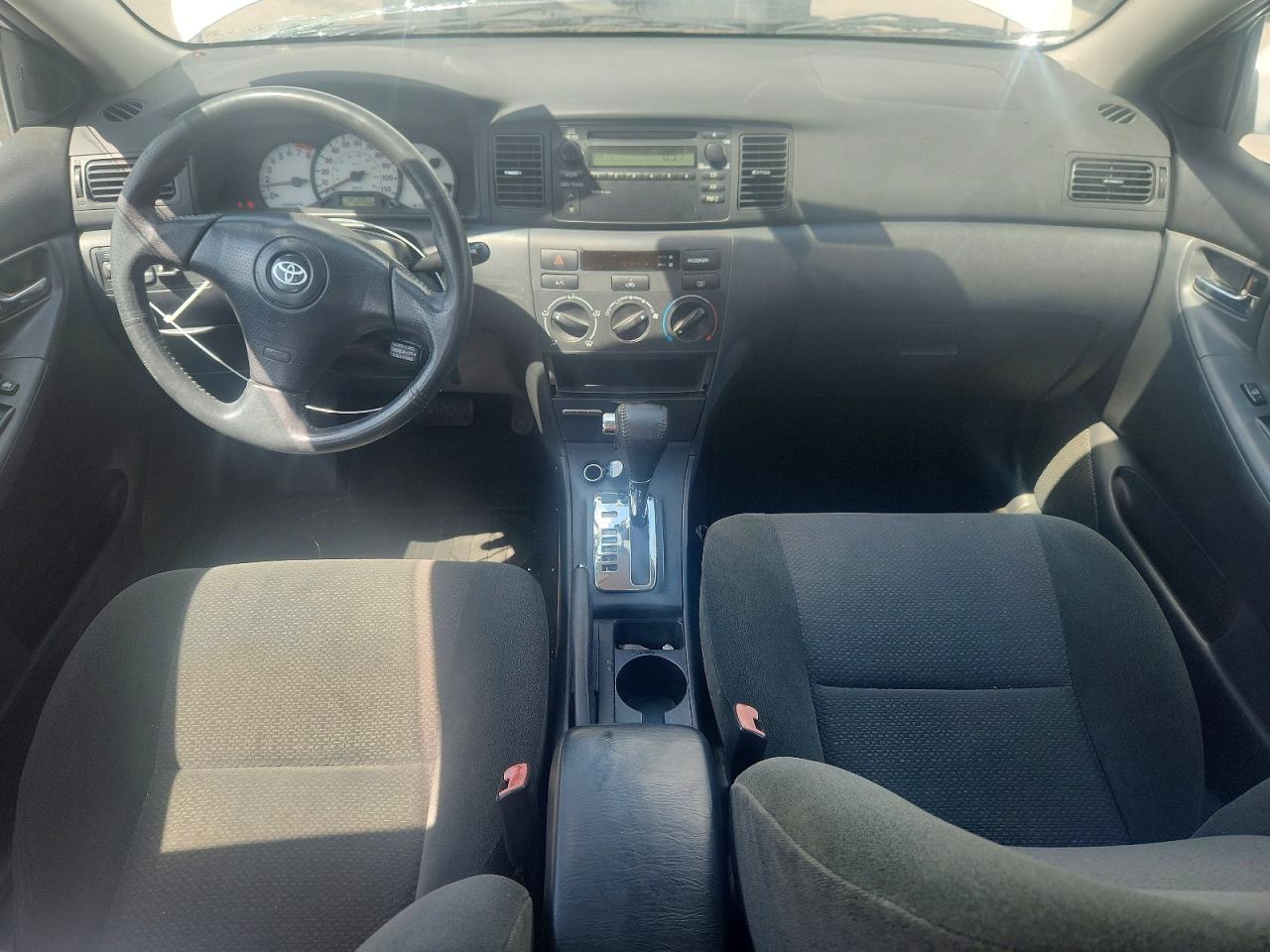 2004 Toyota Corolla S White vin: 1NXBR32E84Z239217