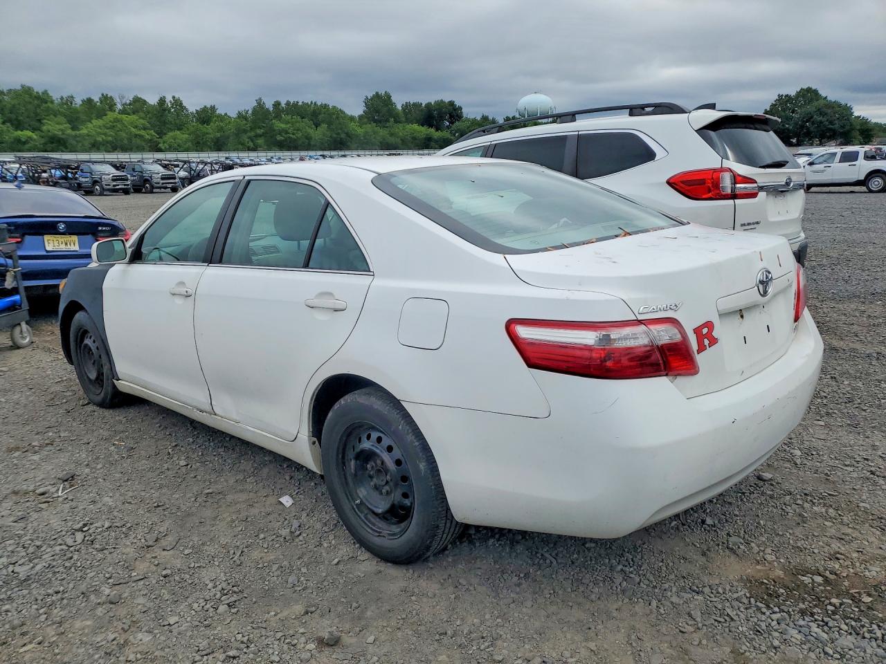 2009 Toyota Camry Le White vin: 4T4BE46K19R136056