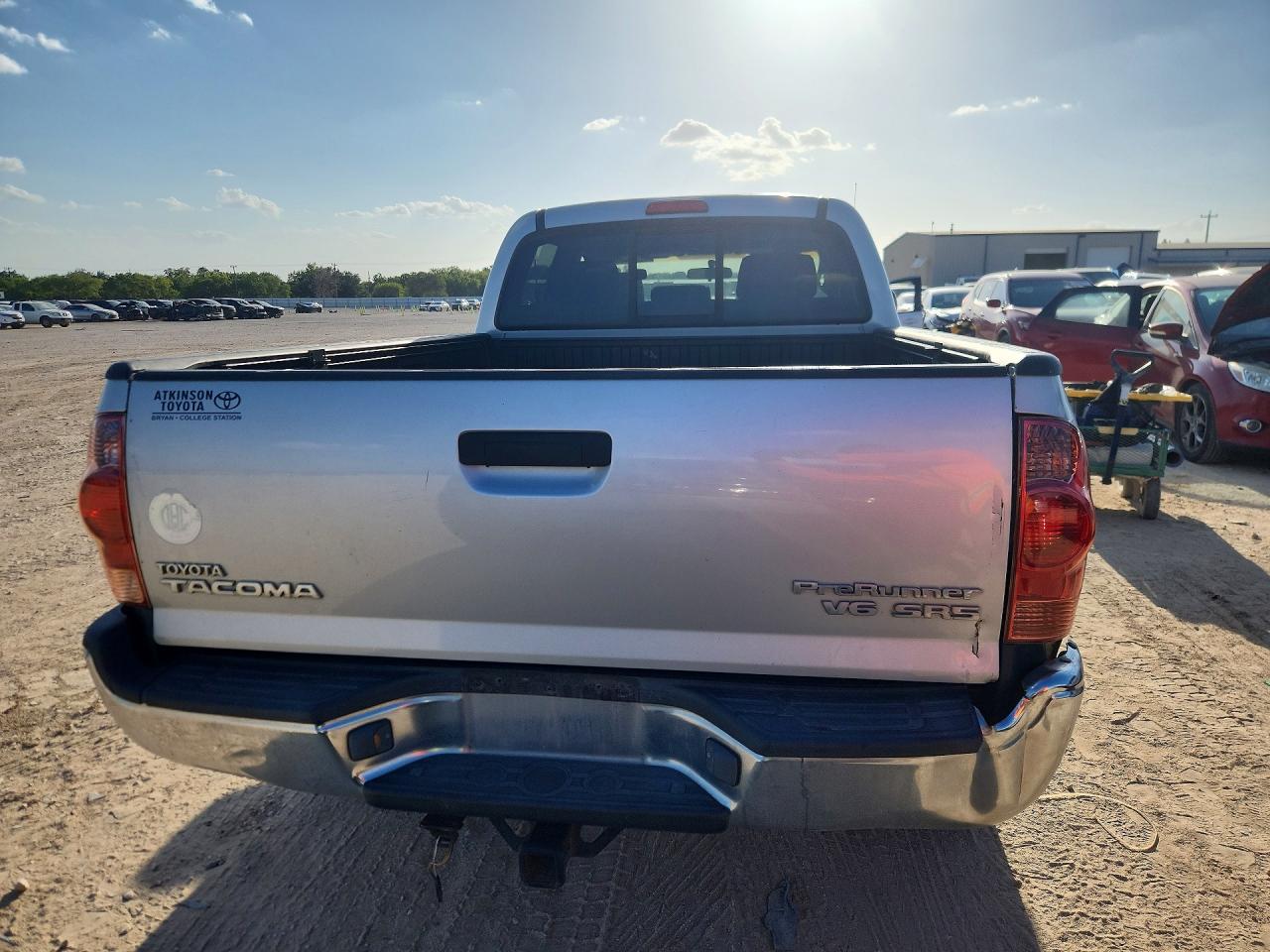 2005 Toyota Tacoma Double Cab Prerunner Long Bed Silver vin: 5TEKU72N25Z097885