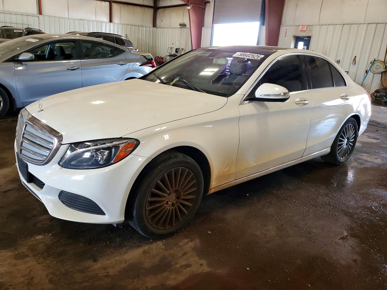 2015 Mercedes-benz C 300 4matic White vin: 55SWF4KB9FU009237