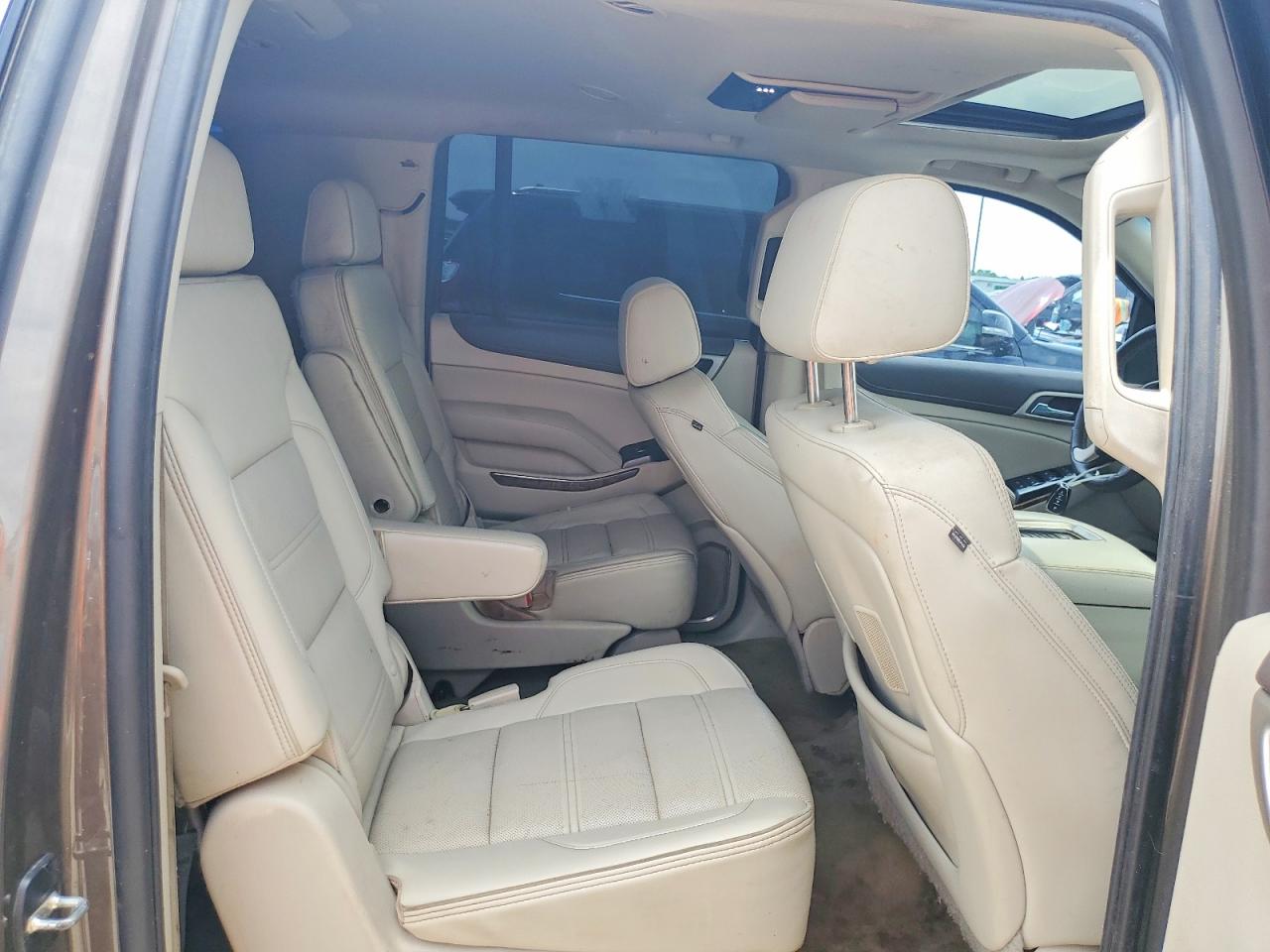 2015 Gmc Yukon Xl Denali Tan vin: 1GKS2JKJ4FR695994