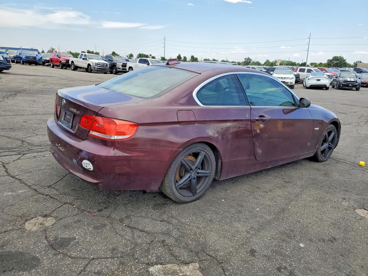 2008 Bmw 328 Xi Maroon vin: WBAWC33588PD09941