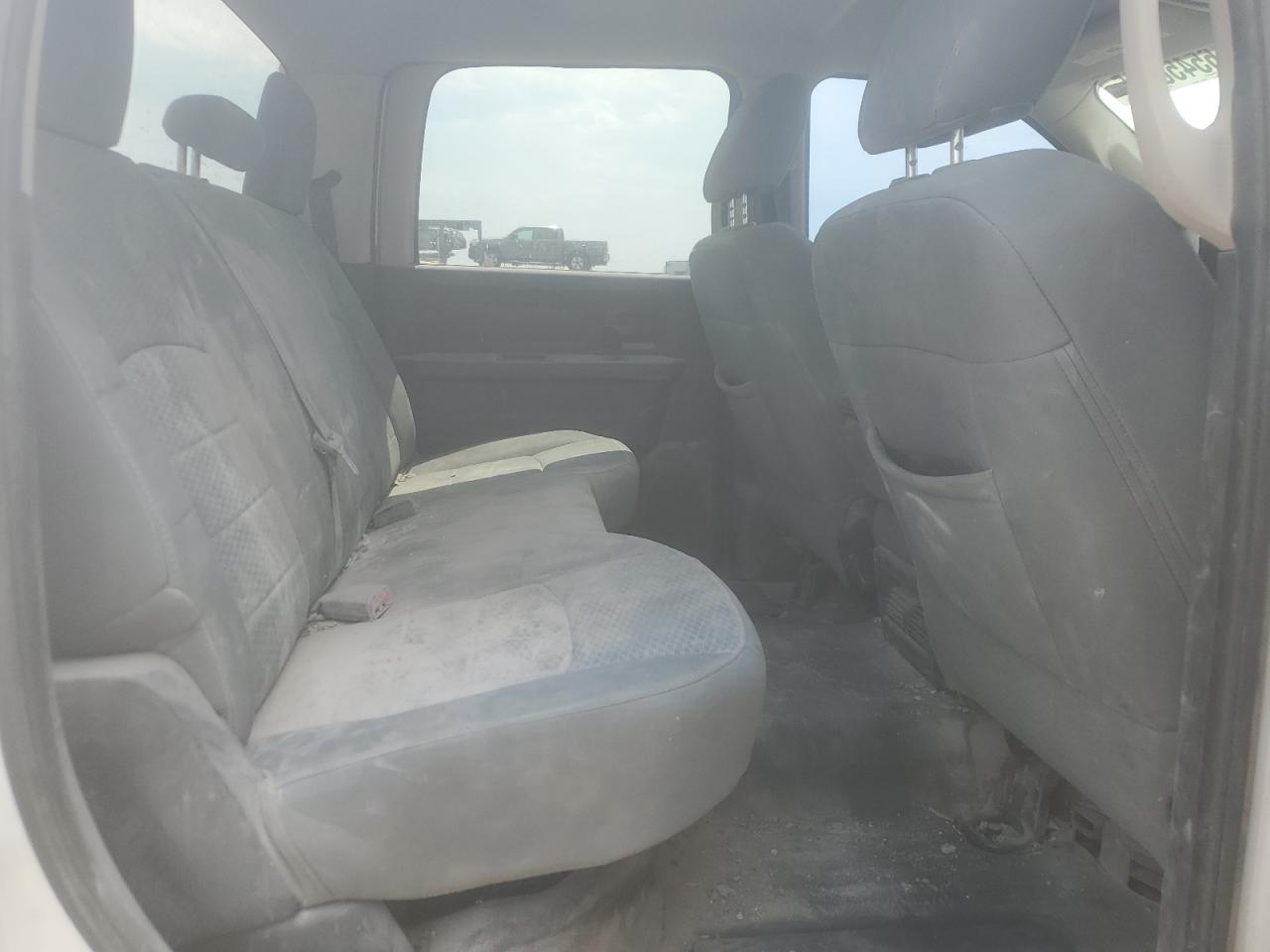 2014 Ram 2500 St Белый vin: 3C6UR5HJ6EG113740