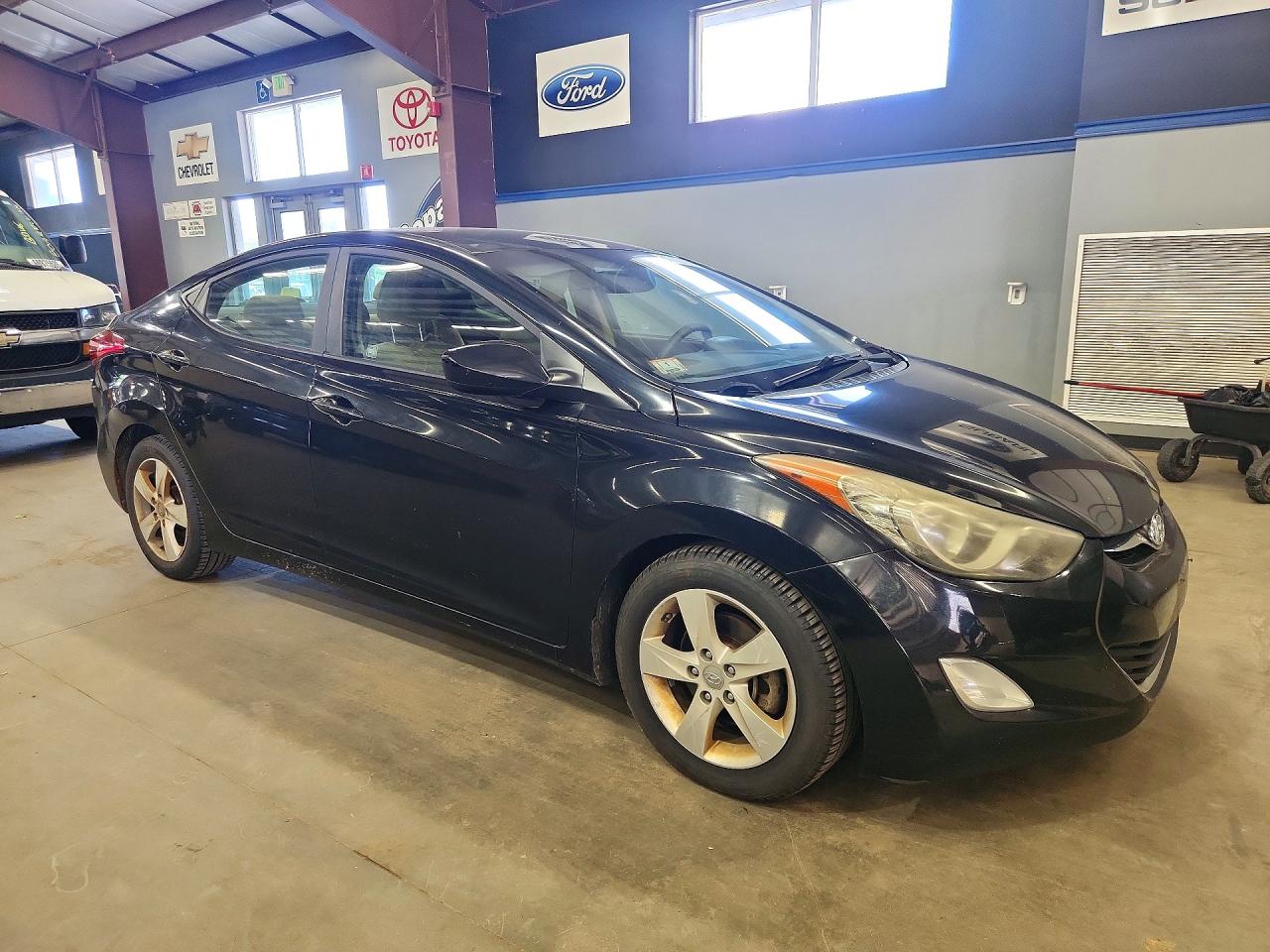 2013 Hyundai Elantra Gls Черный vin: KMHDH4AE2DU575125