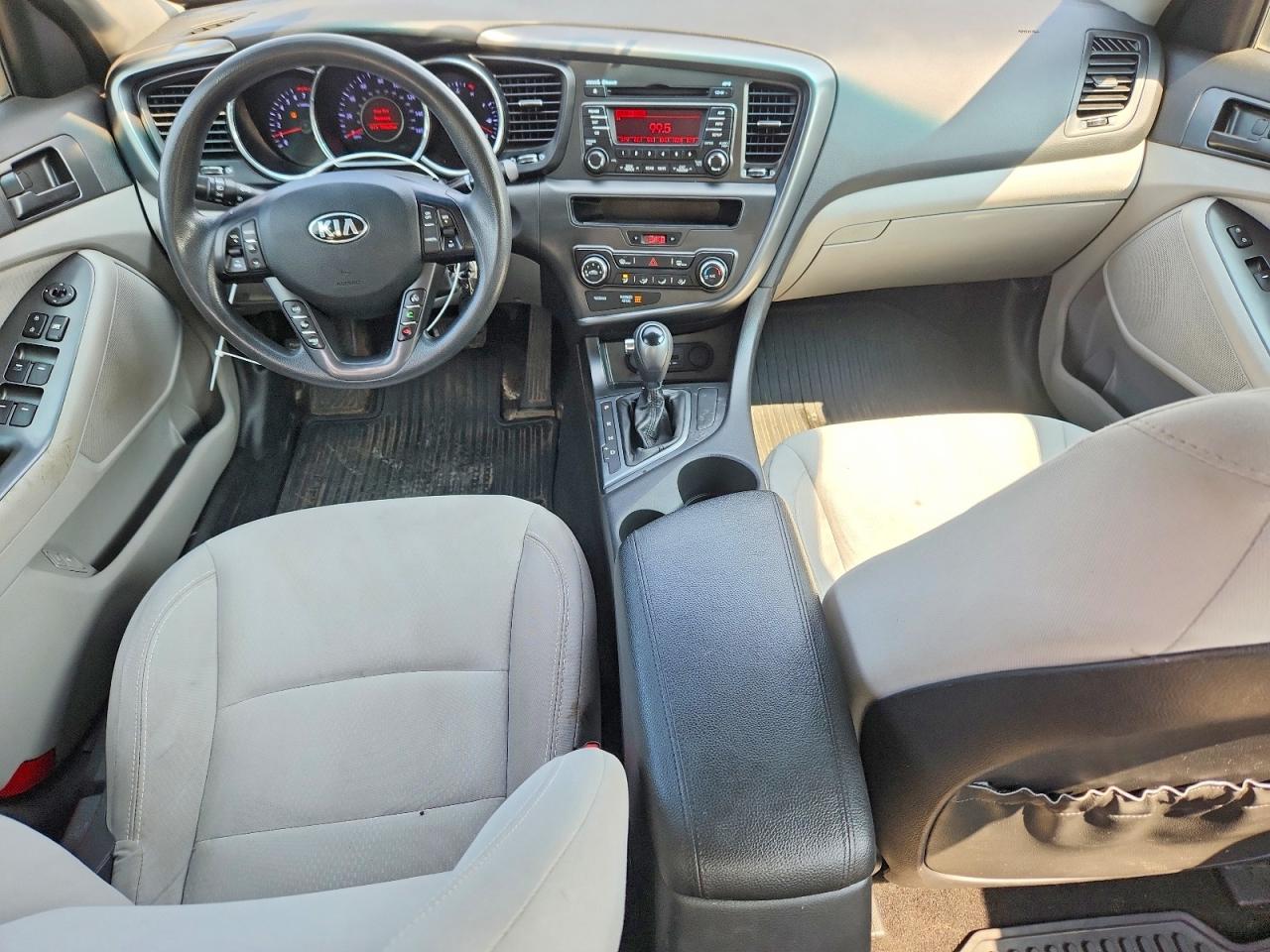 2013 Kia Optima Lx Серый vin: 5XXGM4A76DG228515