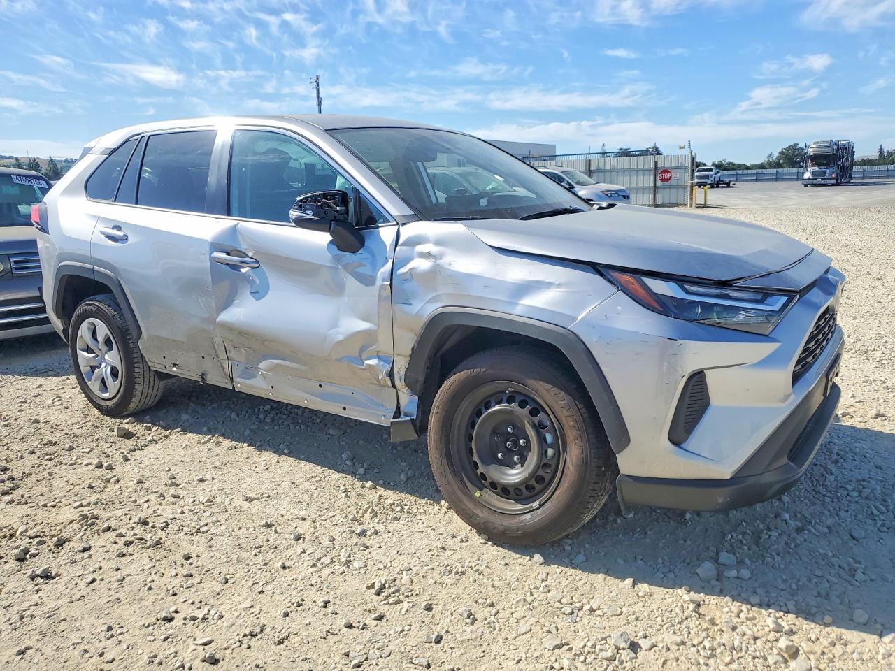2024 Toyota Rav4 Le Silver vin: 2T3K1RFV0RC269686