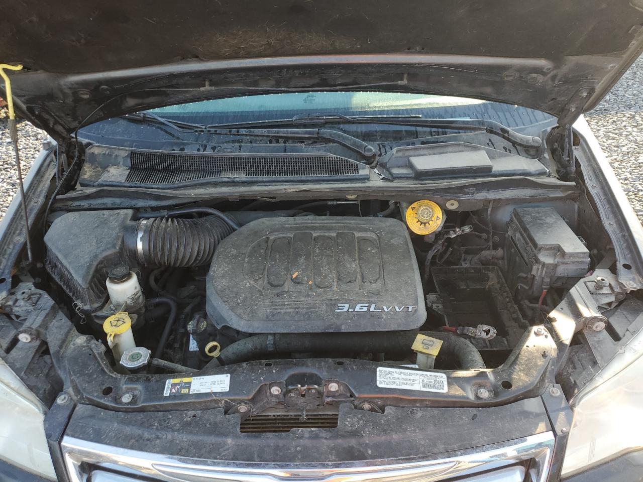 2014 Chrysler Town & Country Touring Gray vin: 2C4RC1BG7ER448439