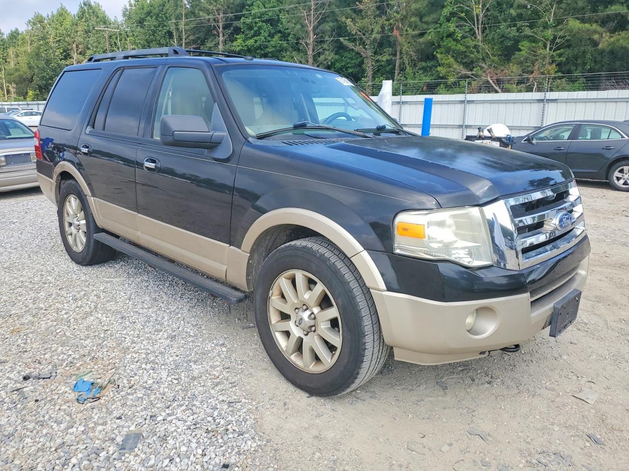 2011 Ford Expedition Xlt Black vin: 1FMJU1J55BEF01976